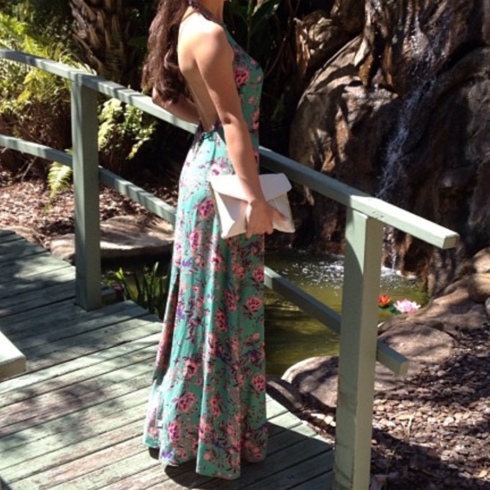 Faithfull maxi low neck dress